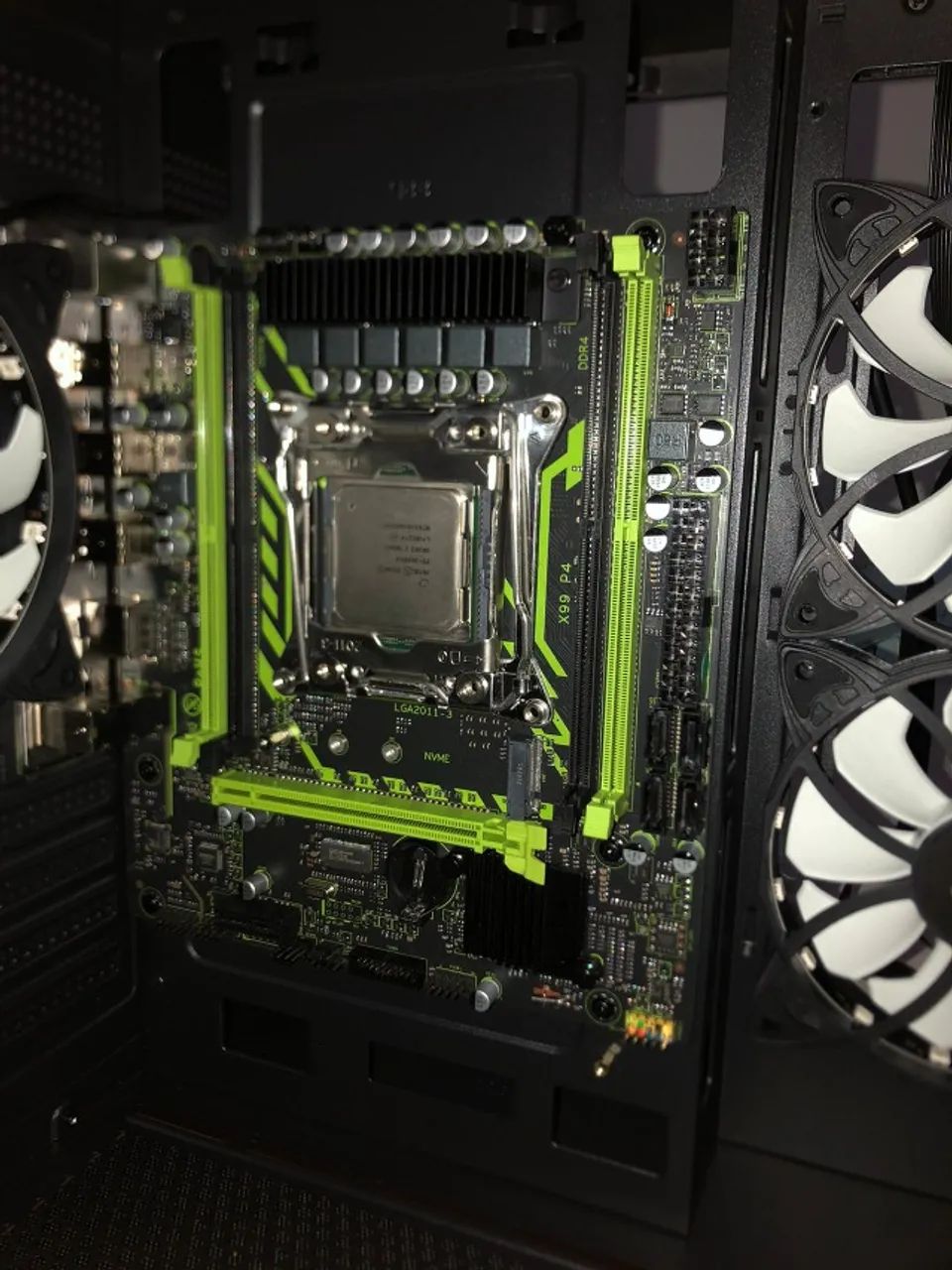 Kit X99 + Xeon E5 2650 V4 (12 Núcleos e 24 Threads) - NOVO / NUNCA LIGADO