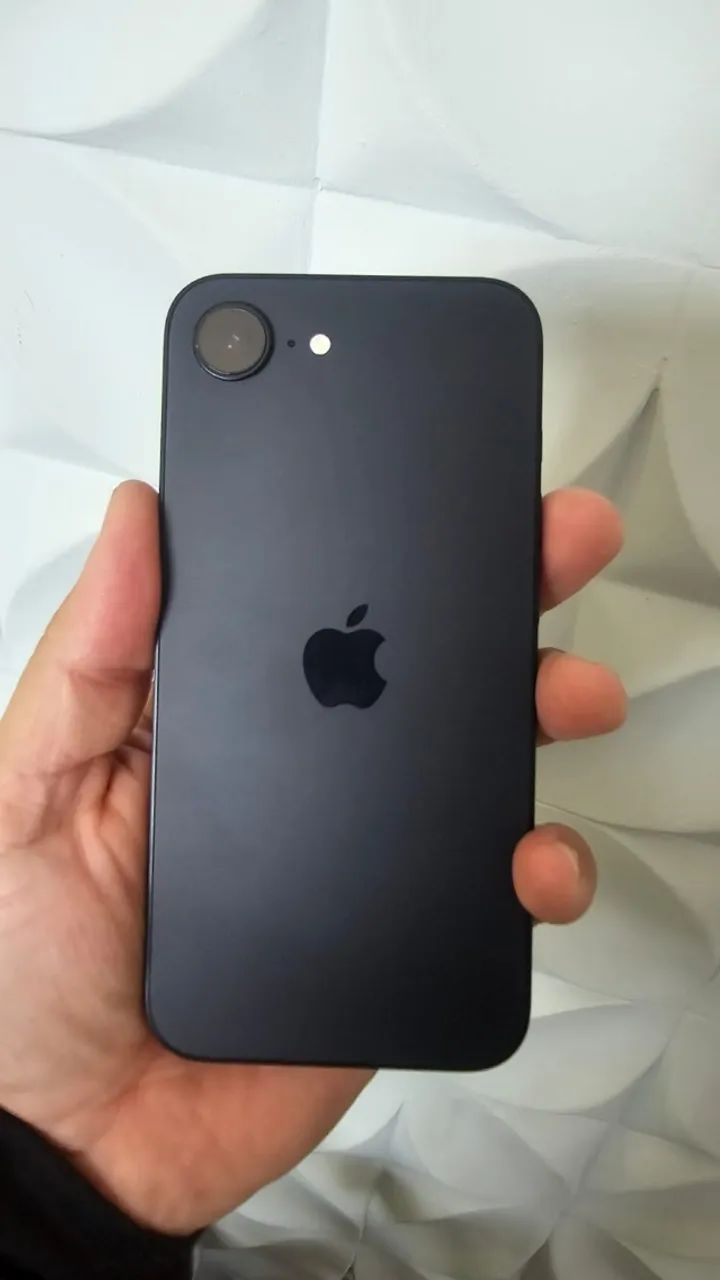 iPhone 16e 128gb na caixa com nota - Foto 2