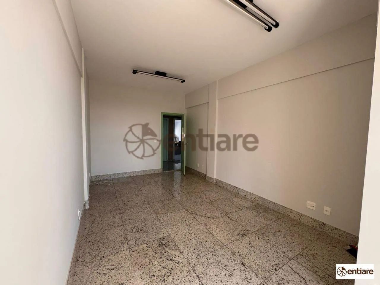Loja / Salão / Ponto Comercial para alugar em Belo Horizonte - Foto 2