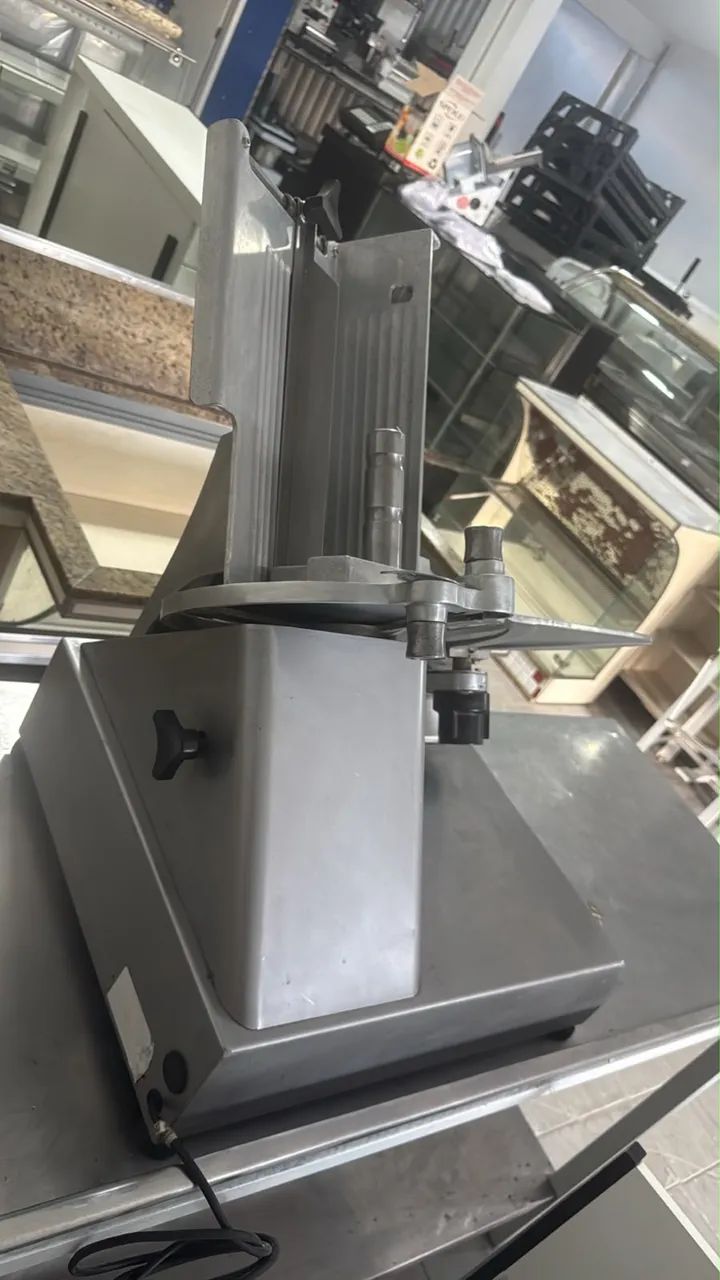 Cortador de frios Automático 