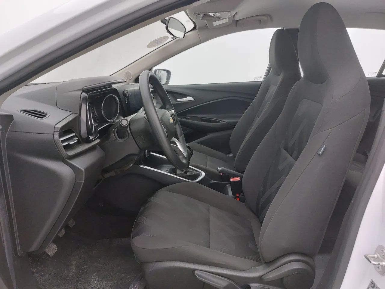 Chevrolet Onix Hatch 1.0 12V Flex Mec. 4P, foto 16 de 18