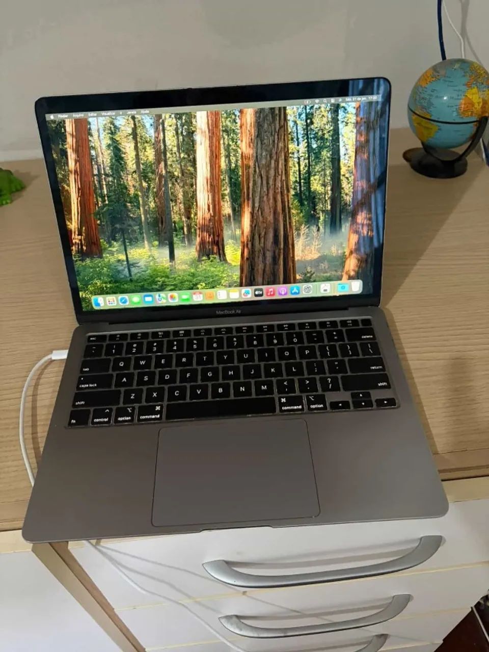 MacBook Air 13