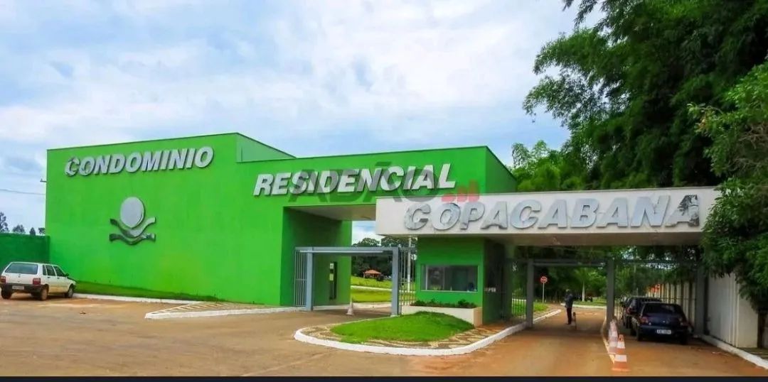 Lote condomínio Copacabana 