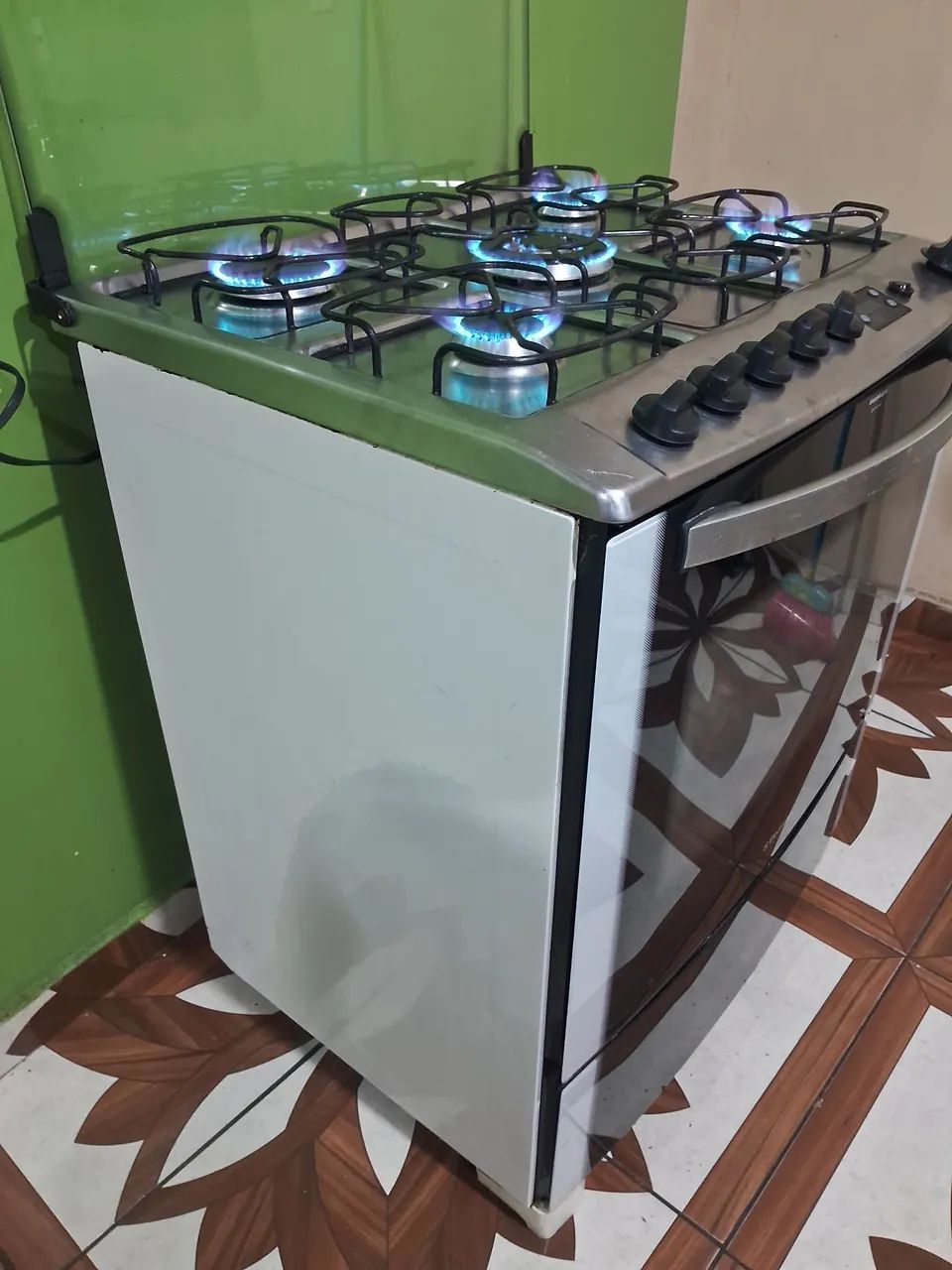 Fogão Electrolux 5 bocas elétrico  - Foto 4