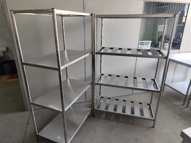 Estante Inox 1,10x0,50x1,80 com 4 Prateleiras