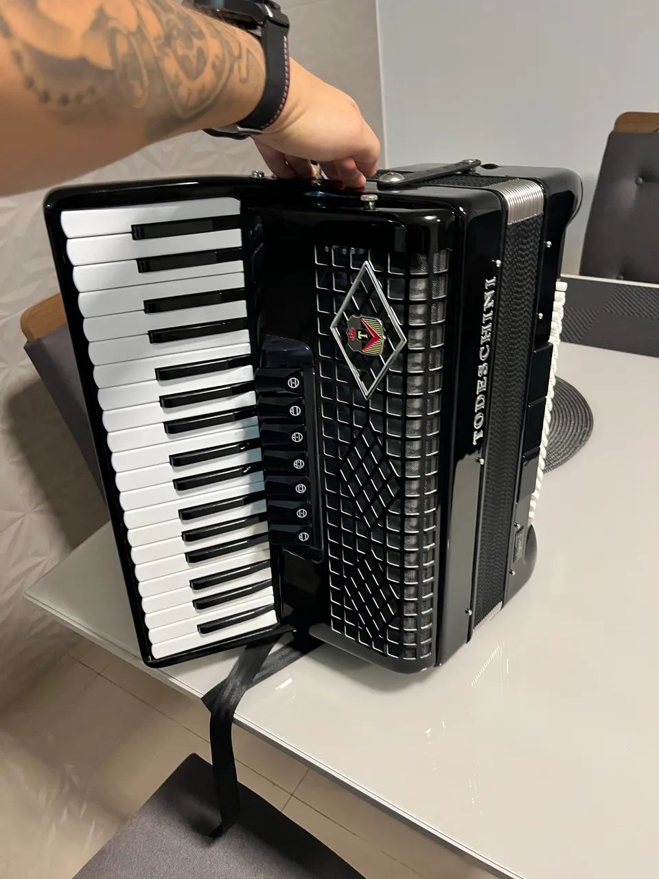 Acordeon/Sanfona Todeschini - Nova com NF - Foto 3