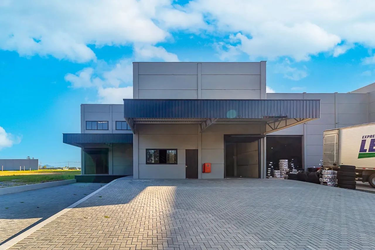 Imóvel para aluguel possui 1689 metros quadrados em Alto Pereque - Porto Belo - SC - Foto 4