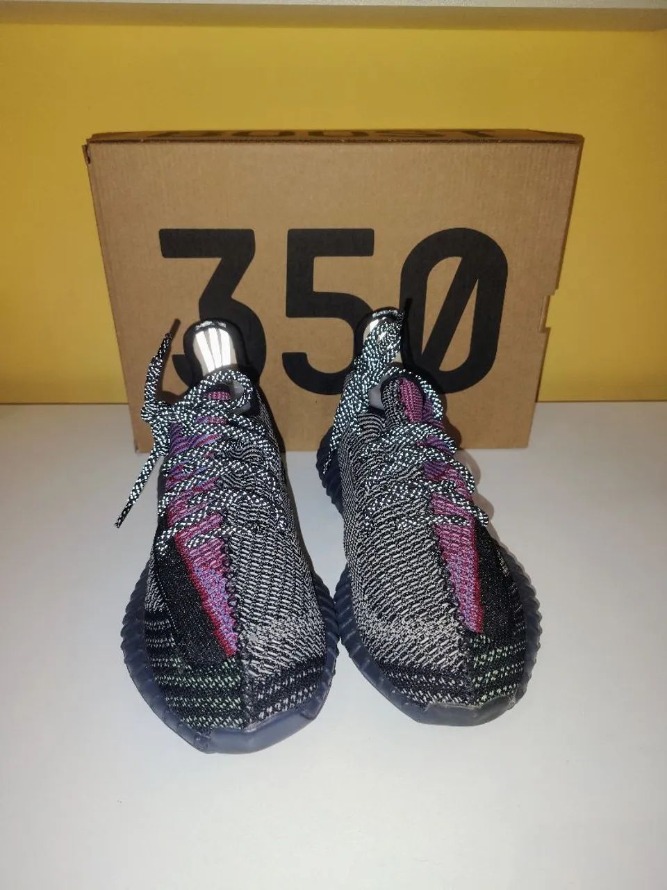 Tênis Yeezy boost 350 yecheil - Foto 2