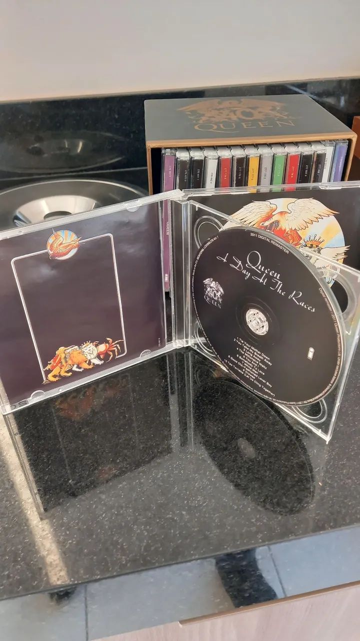 CD BOX Queen 40 anos Edição Limitada - CDs, DVDs etc - Jardim