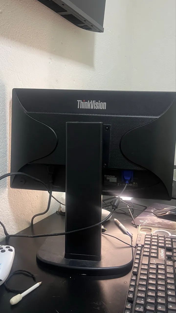 Monitor Lenovo ThinkVision 19.5