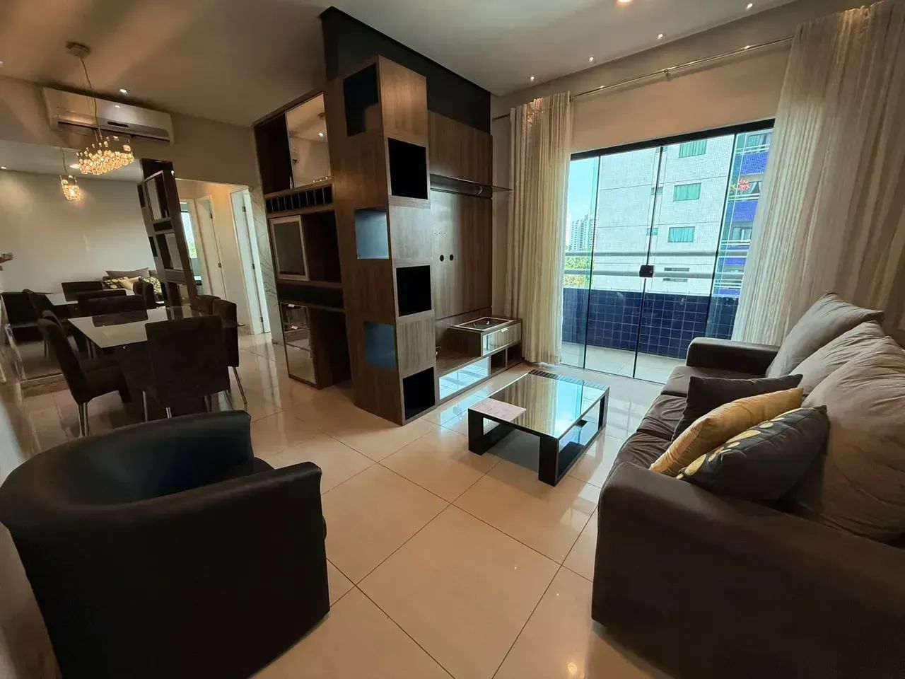ILHAS GREGAS, MOBILIADO, 96m2 2 QTOS S/ 1 SUÍTE COM CLOSET.