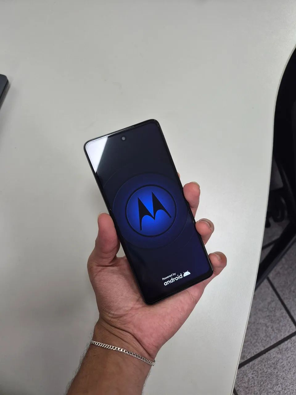 Moto G24 128GB - Usado