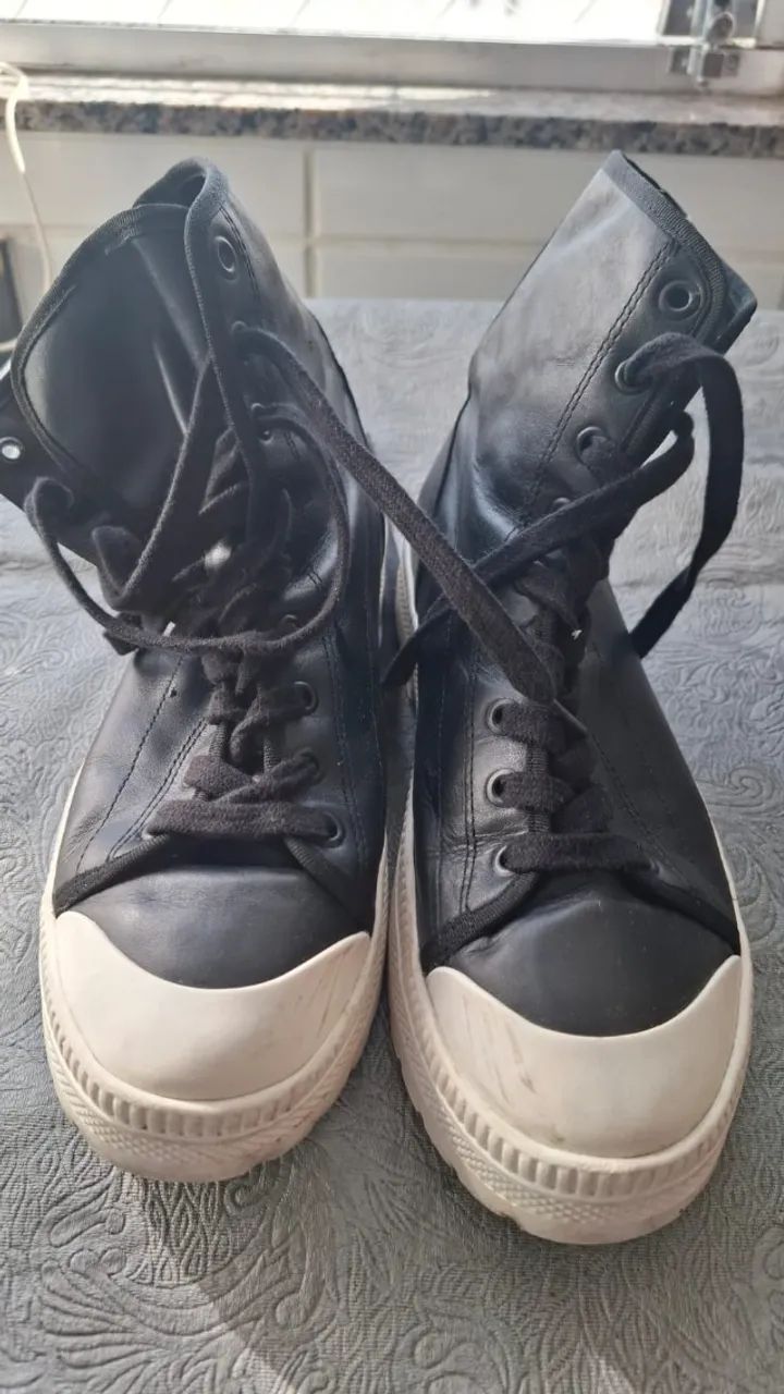 Bota Arezzo preta número 38