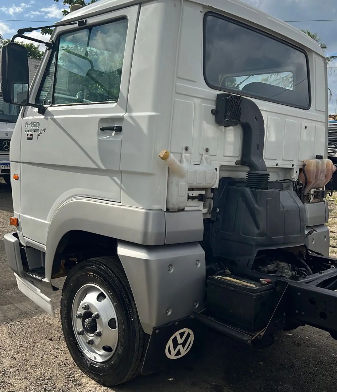Volkswagen 8150 plus  - Foto 2