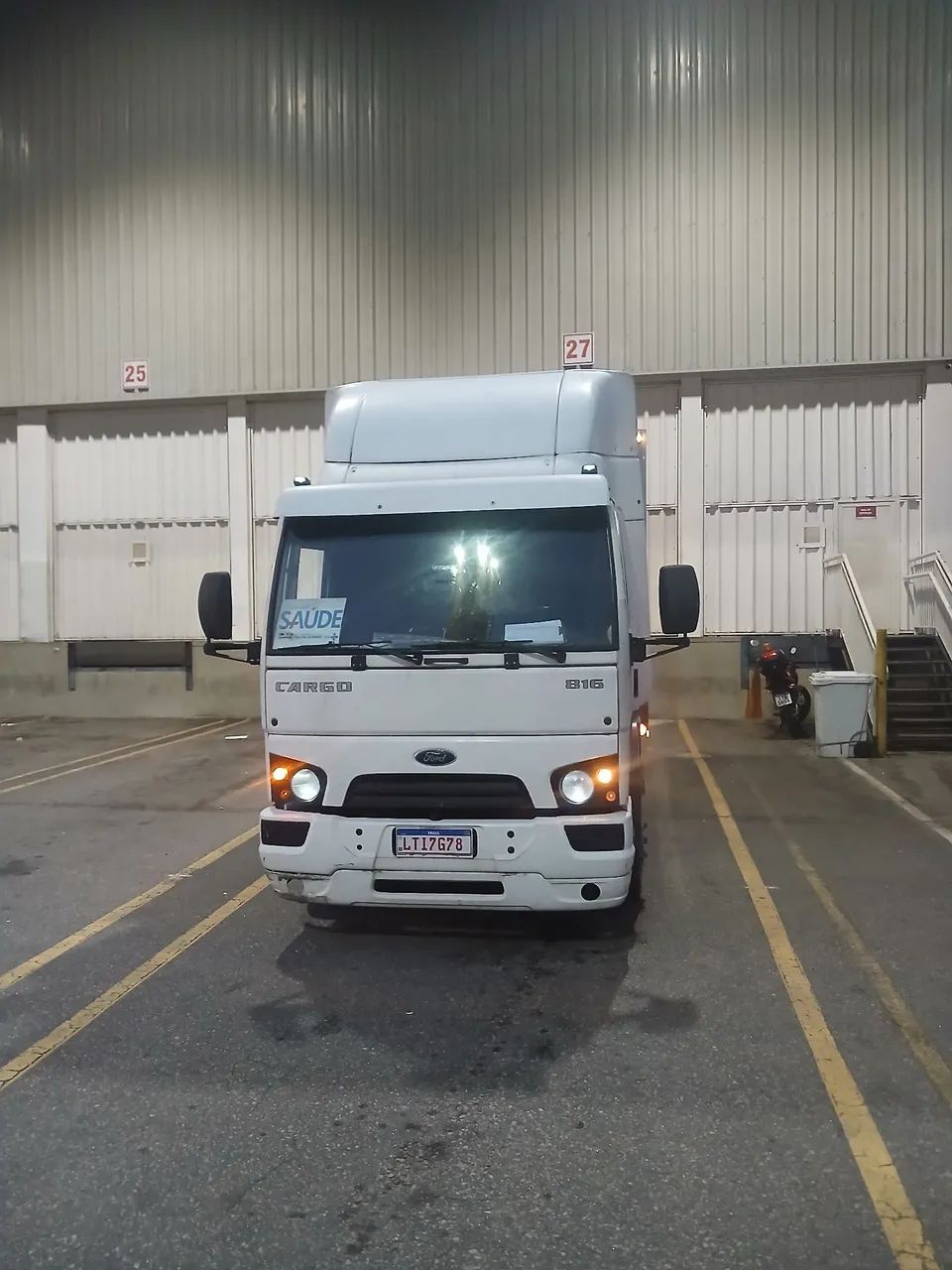 Ford cargo 