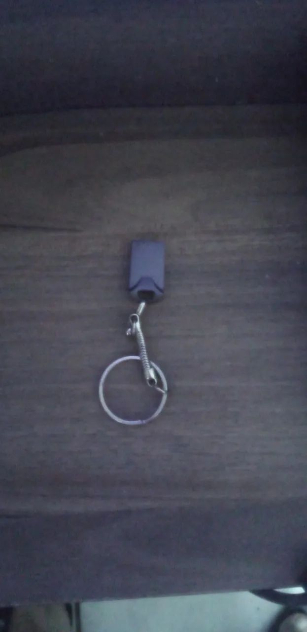 Vende-se pendrive 32 bg
