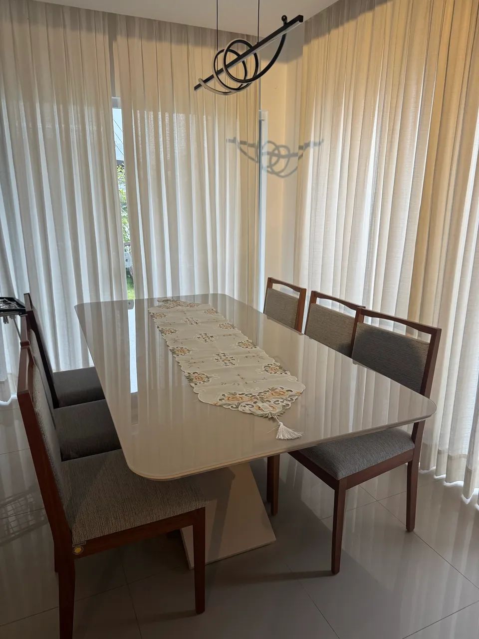 Mesa 8 lugares 