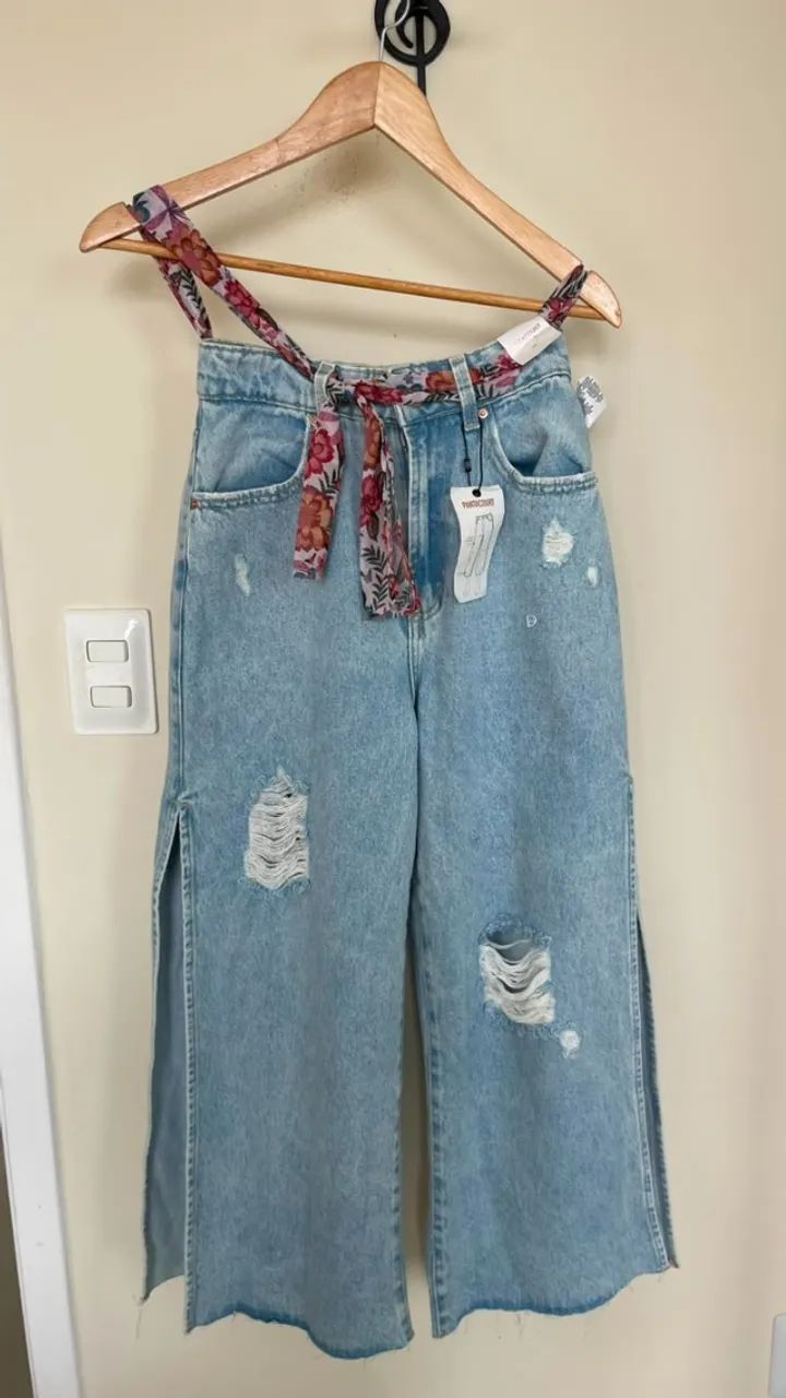 Calça Jeans Pantacourt