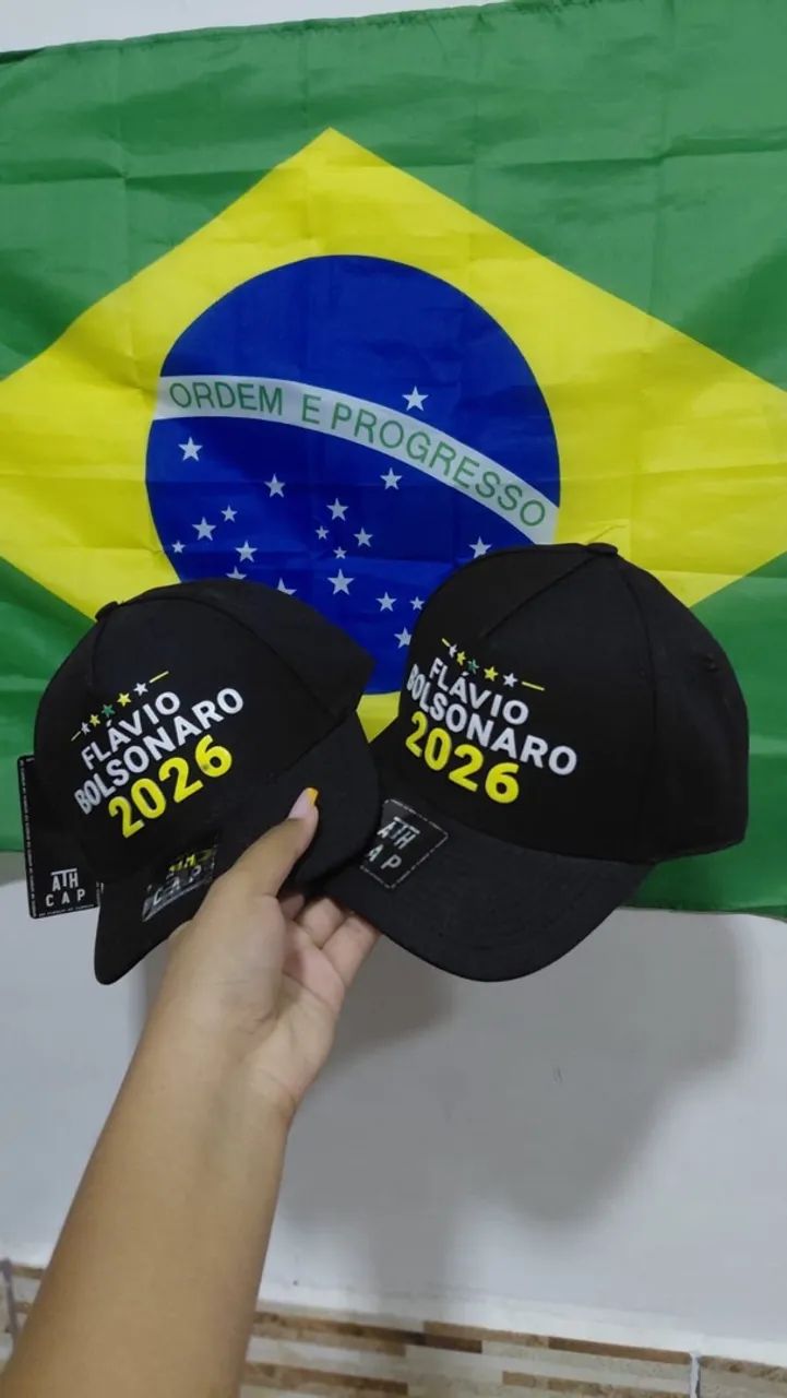 Bonés Lula e Flávio Bolsonaro  - Foto 4