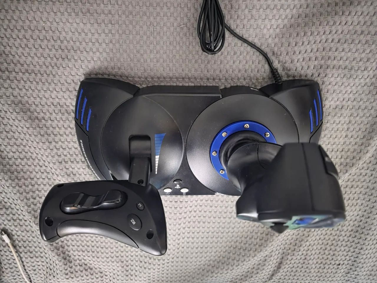 Joystick Thrustmaster T.Flight Hotas 4 ps5 ps4 - Foto 2