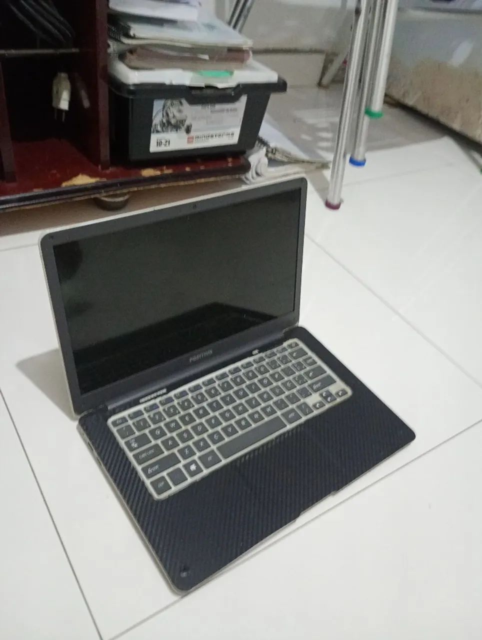 notebook positivo danificado