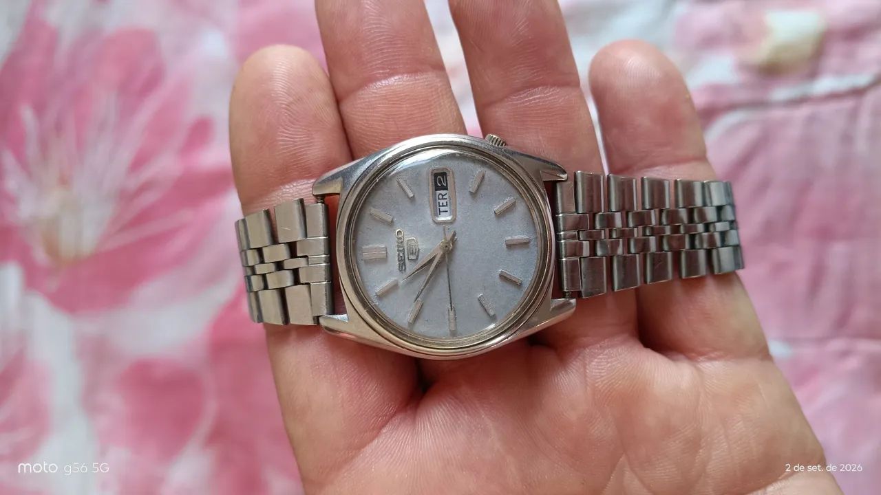 Relógio SEIKO 6119 fundo cinza  - Foto 3