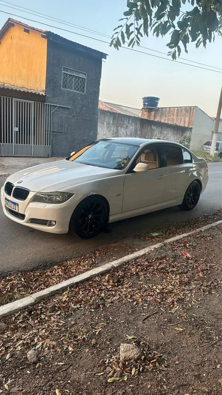 BMW 320I A 2011 - Foto 3