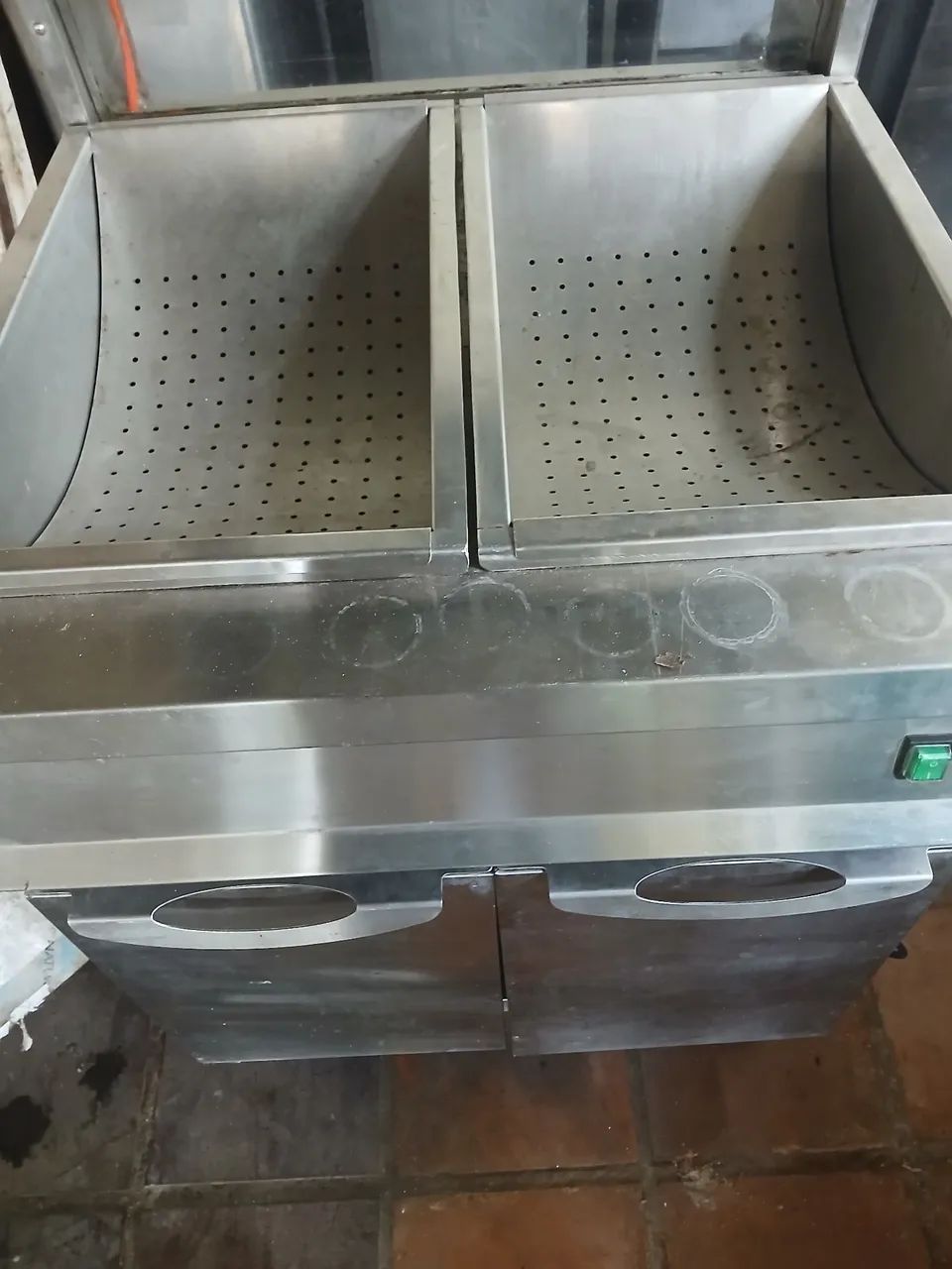 Estufa para aquecimento de fritas com armario  - Foto 3