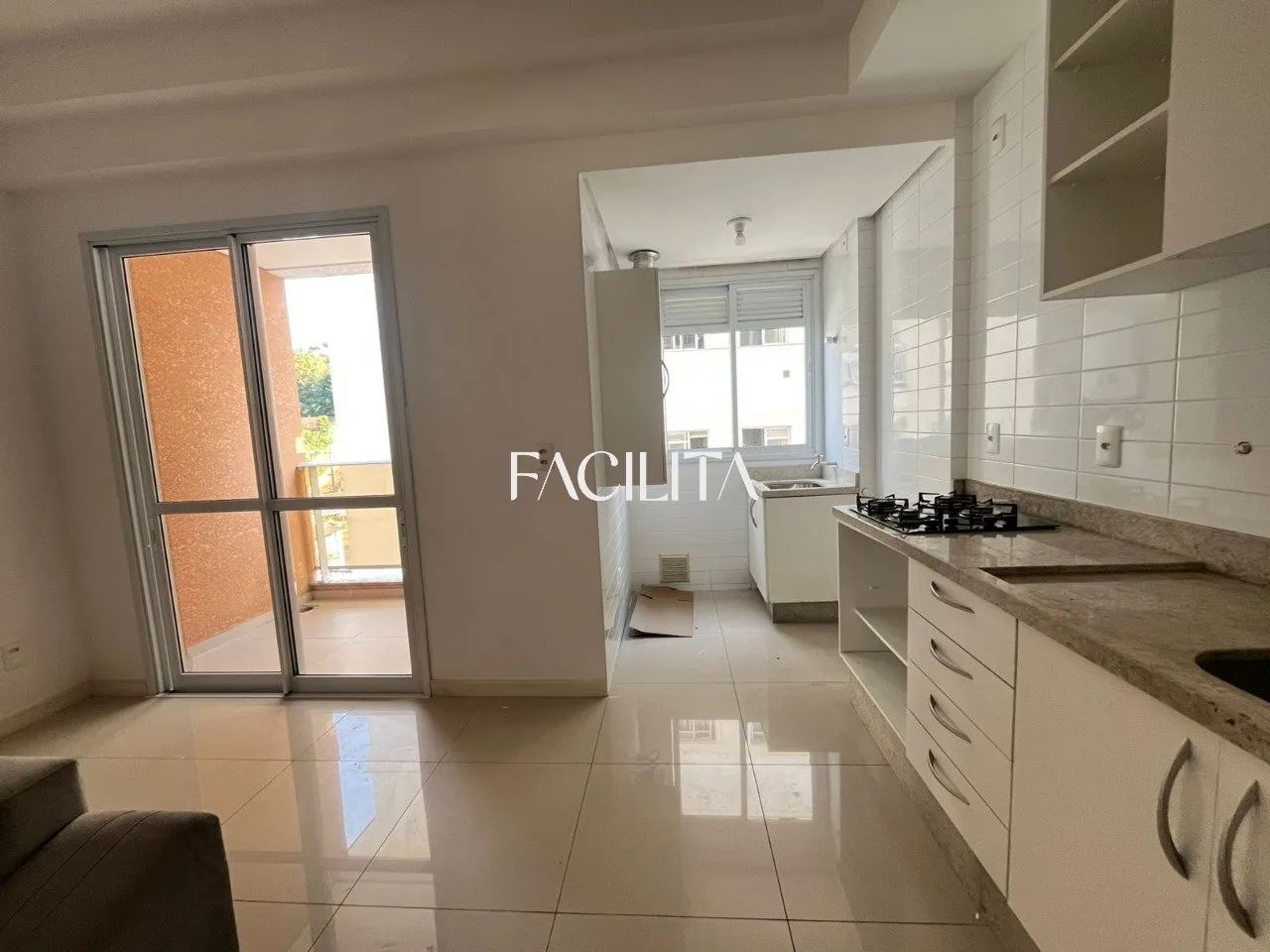 Apartamento com 2 quartos no bairro Agronômica, Florianópolis. - Foto 2