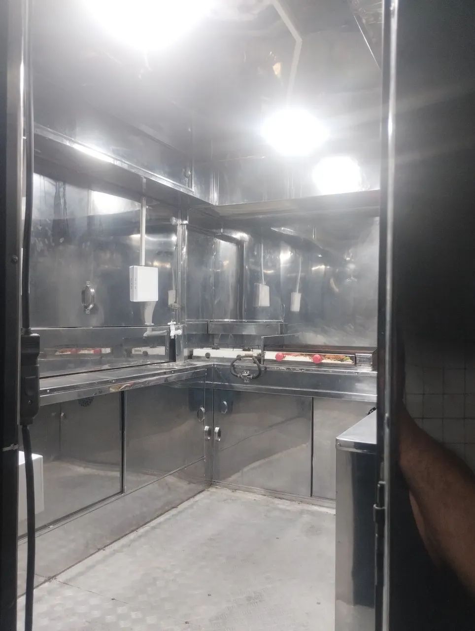 Aluga-se trailer food truck!! Oportunidade imperdível!! - Foto 5