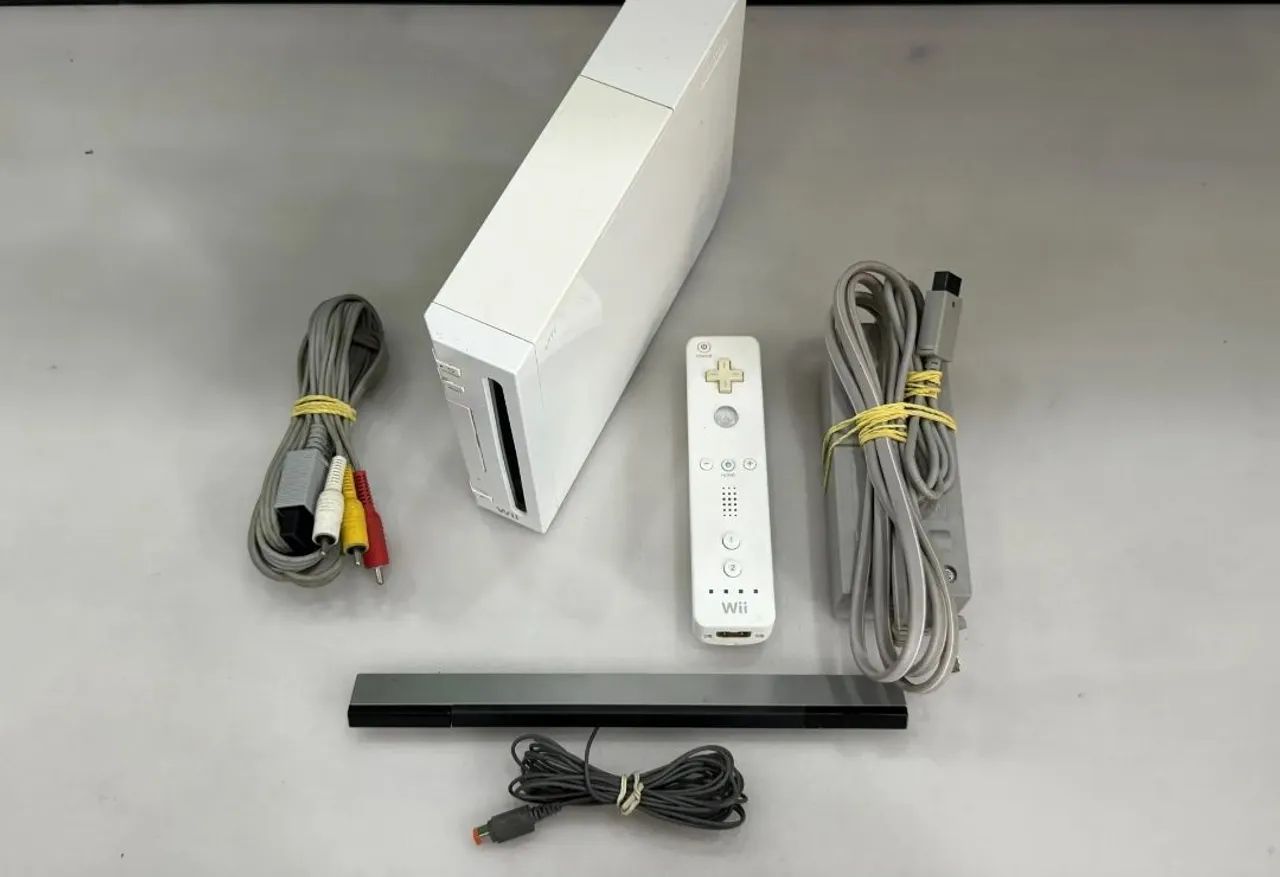 NINTENDO WII BRANCO COM DRIVE LENDO. - Foto 3