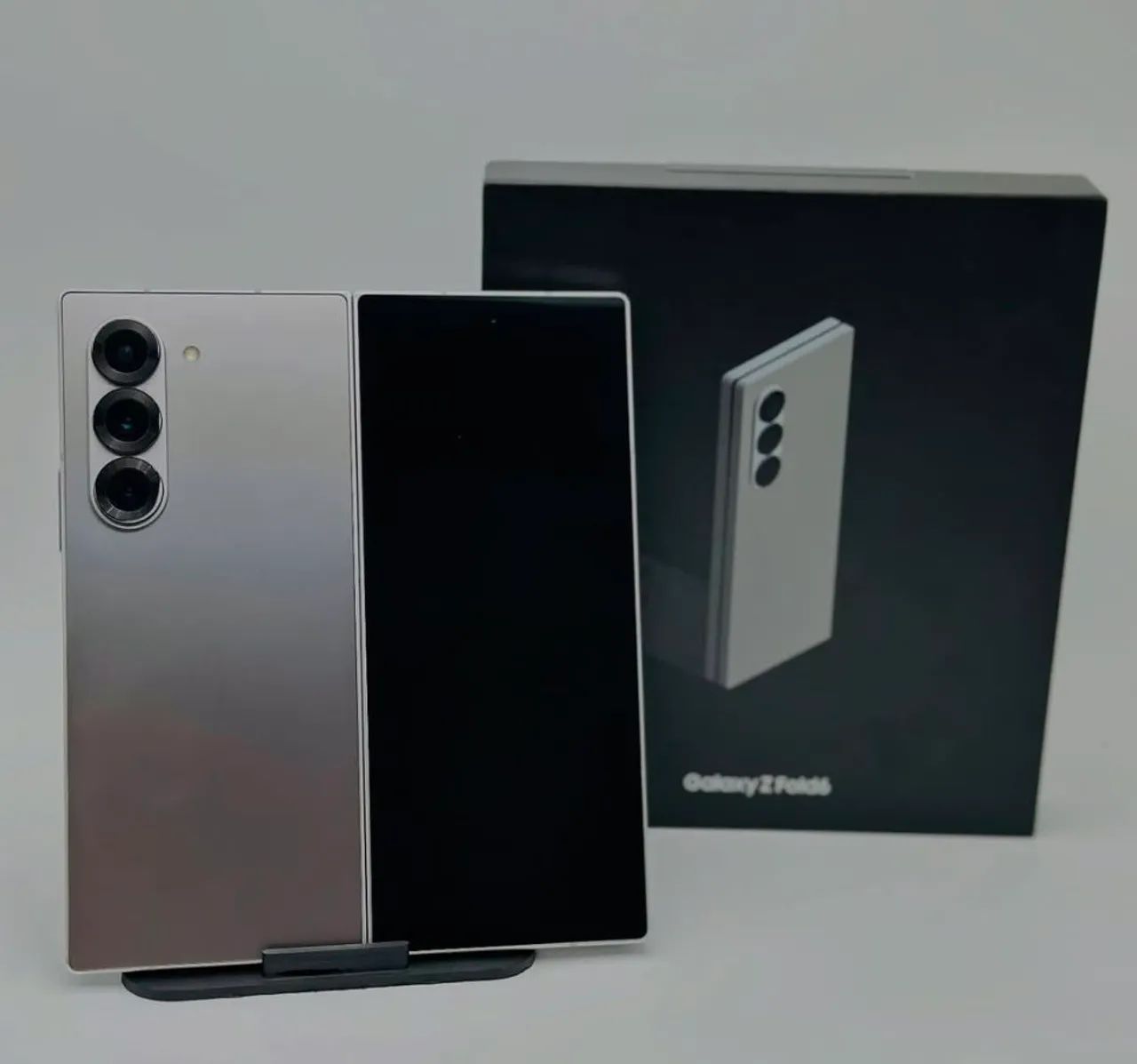 SAMSUNG GALAXY Z FOLD 6 512GB/ 12GB DE RAM  - Foto 2