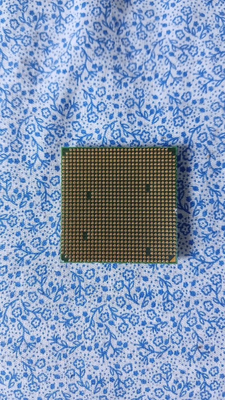 Processador AMD Phenom X3 8450 2.1GHz Triple Core AM2+ - Foto 2