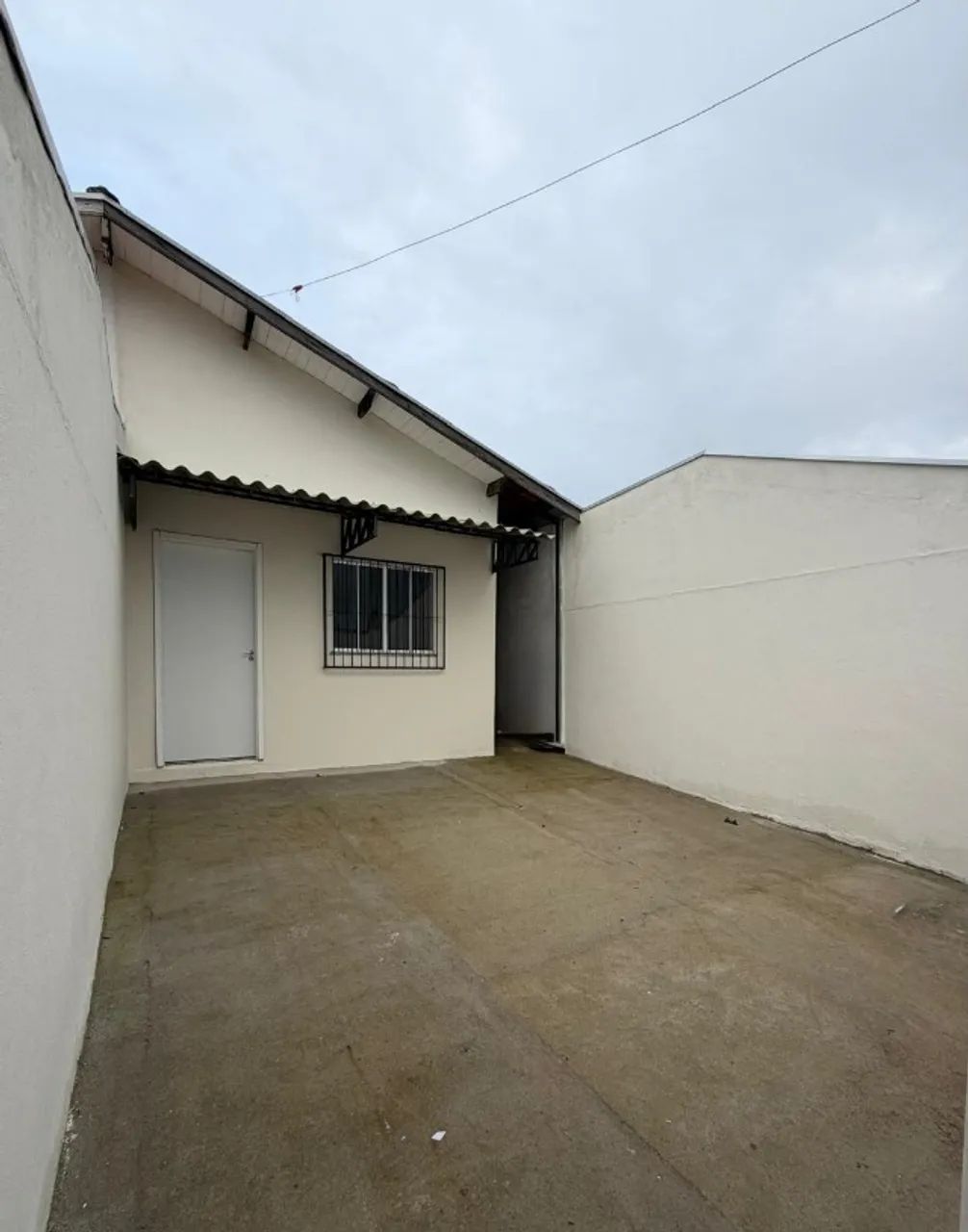 Casa 2 Quartos à Venda com Quintal e Garagem - Jd Regina - Foto 3
