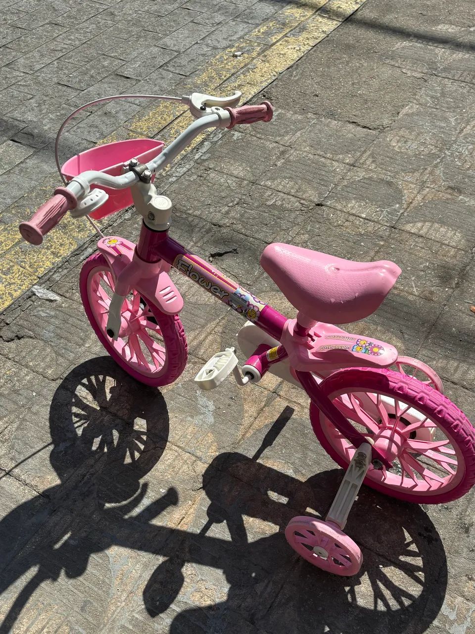 Bicicleta infantil menina 