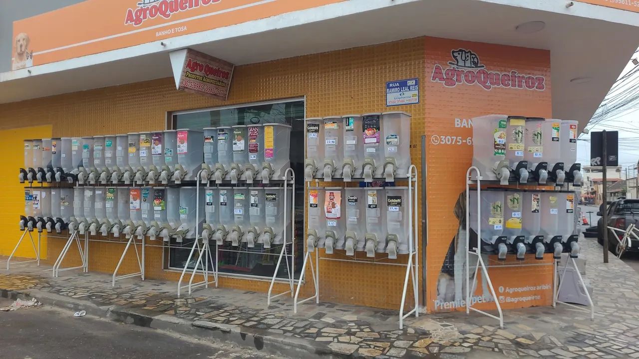 Vendo 6 graneleiro marca plást pet - Foto 2