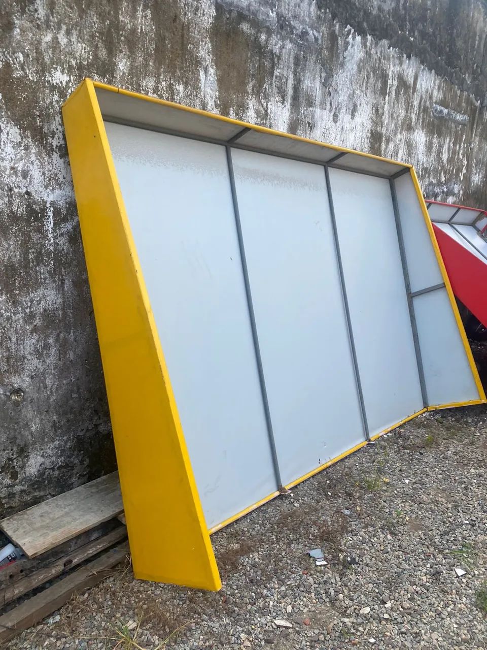 Vendo Toldo de alumínio 