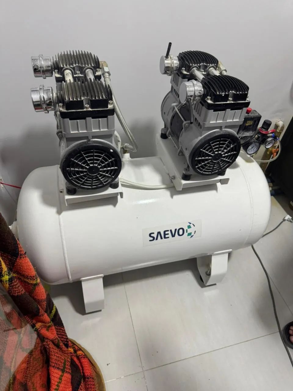 Compressor saevo