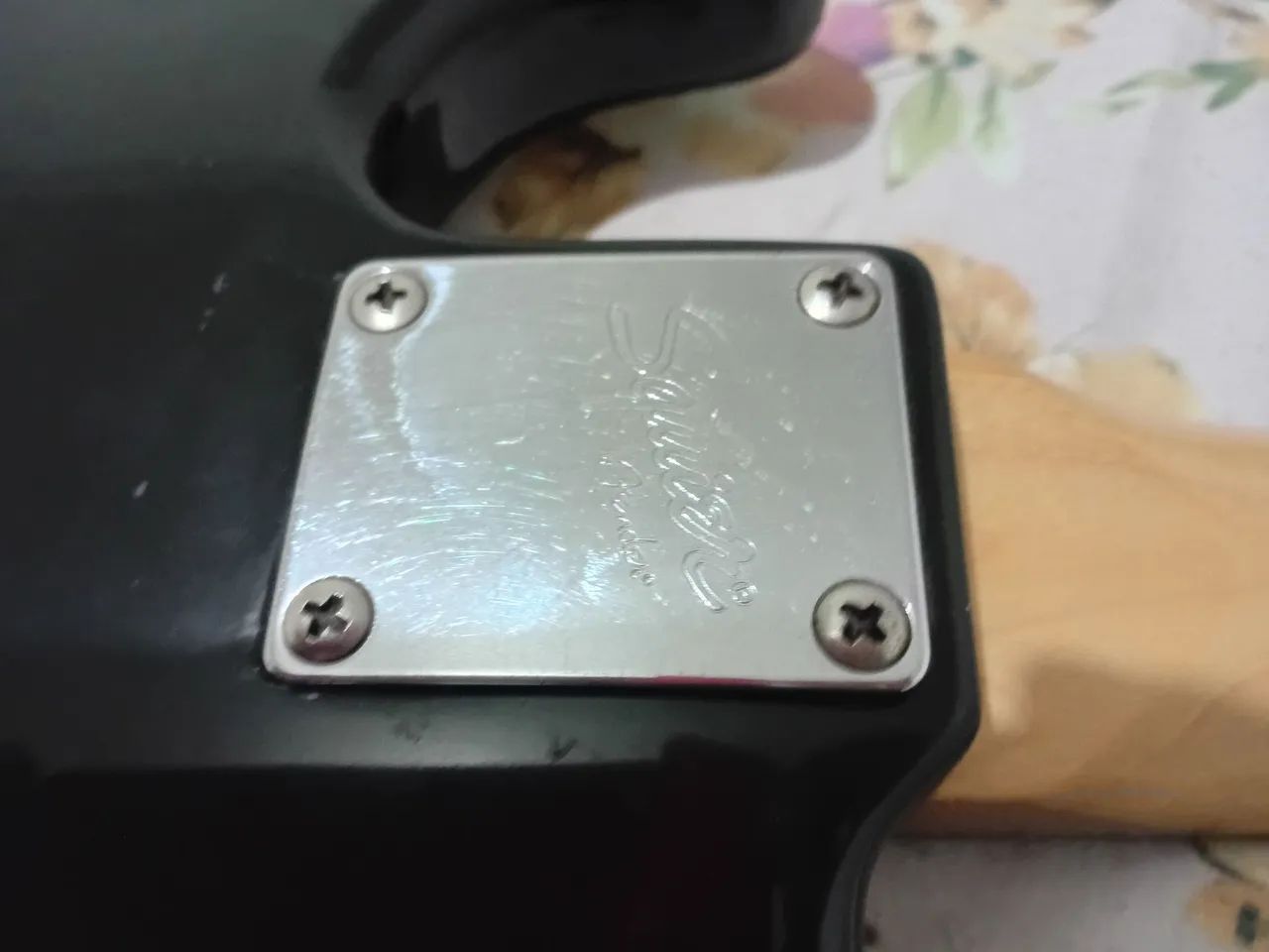 Baixo Squier By Fender - Foto 4