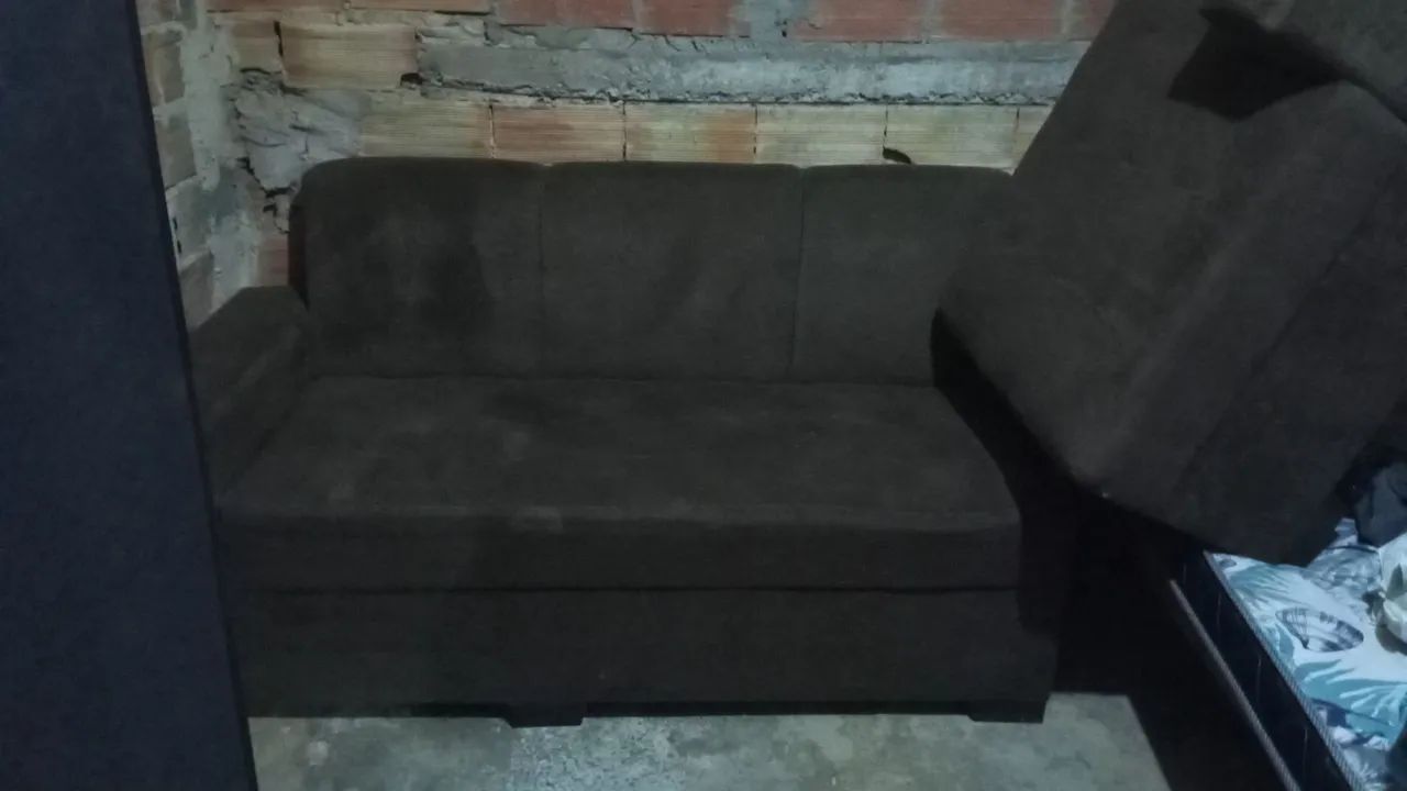 Vendo sofá 3 lugar - 1 retrátil - Foto 2