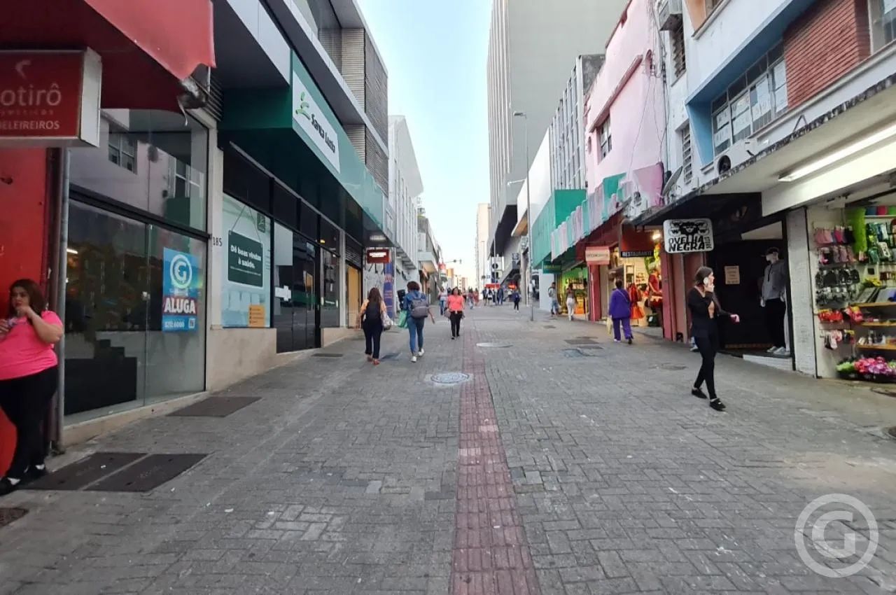 Alugue uma sala comercial estrategicamente localizada no Centro de Florianópolis - Foto 5