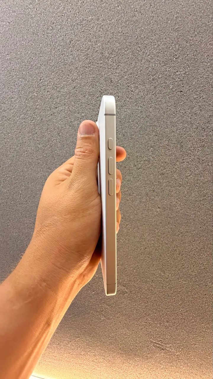 iPhone 17 Branco 256Gb Semi Novo - Foto 5