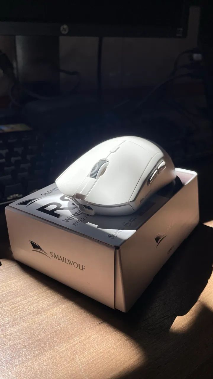 Mouse Gamer Branco Sensor PAW3311 - Foto 3