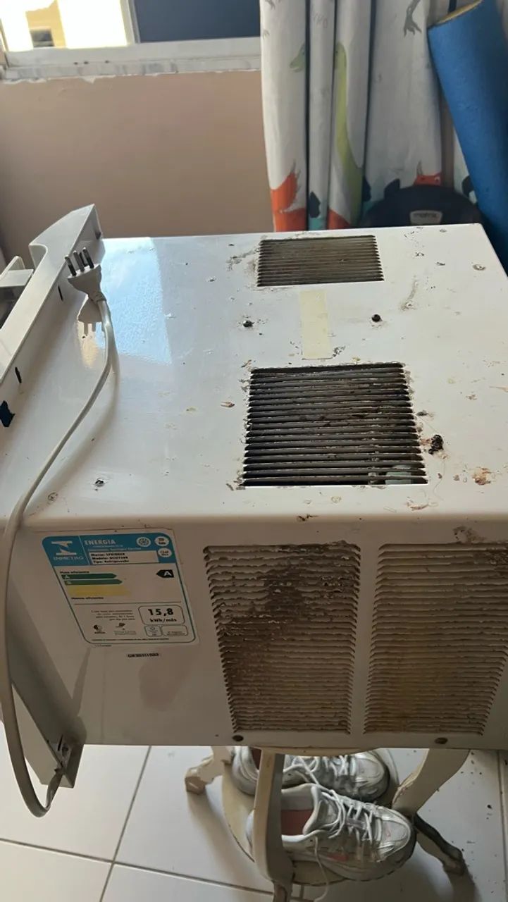 Ar condicionado de parede usado - Foto 2