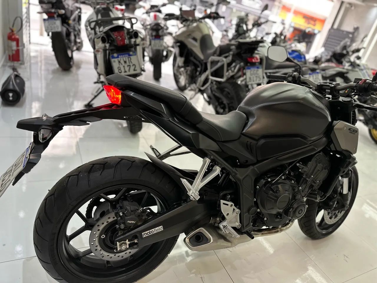HONDA CB650R 2024 - Foto 3