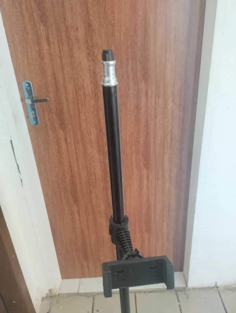 Tripé com suporte para celular  - Foto 4