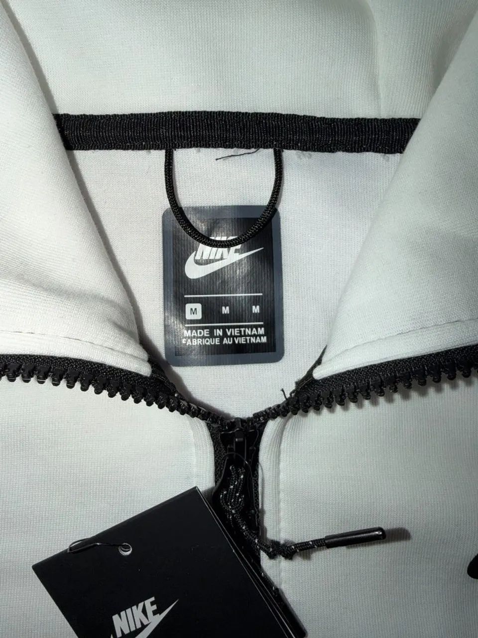 Jaqueta Nike Tech Branca  - Foto 4