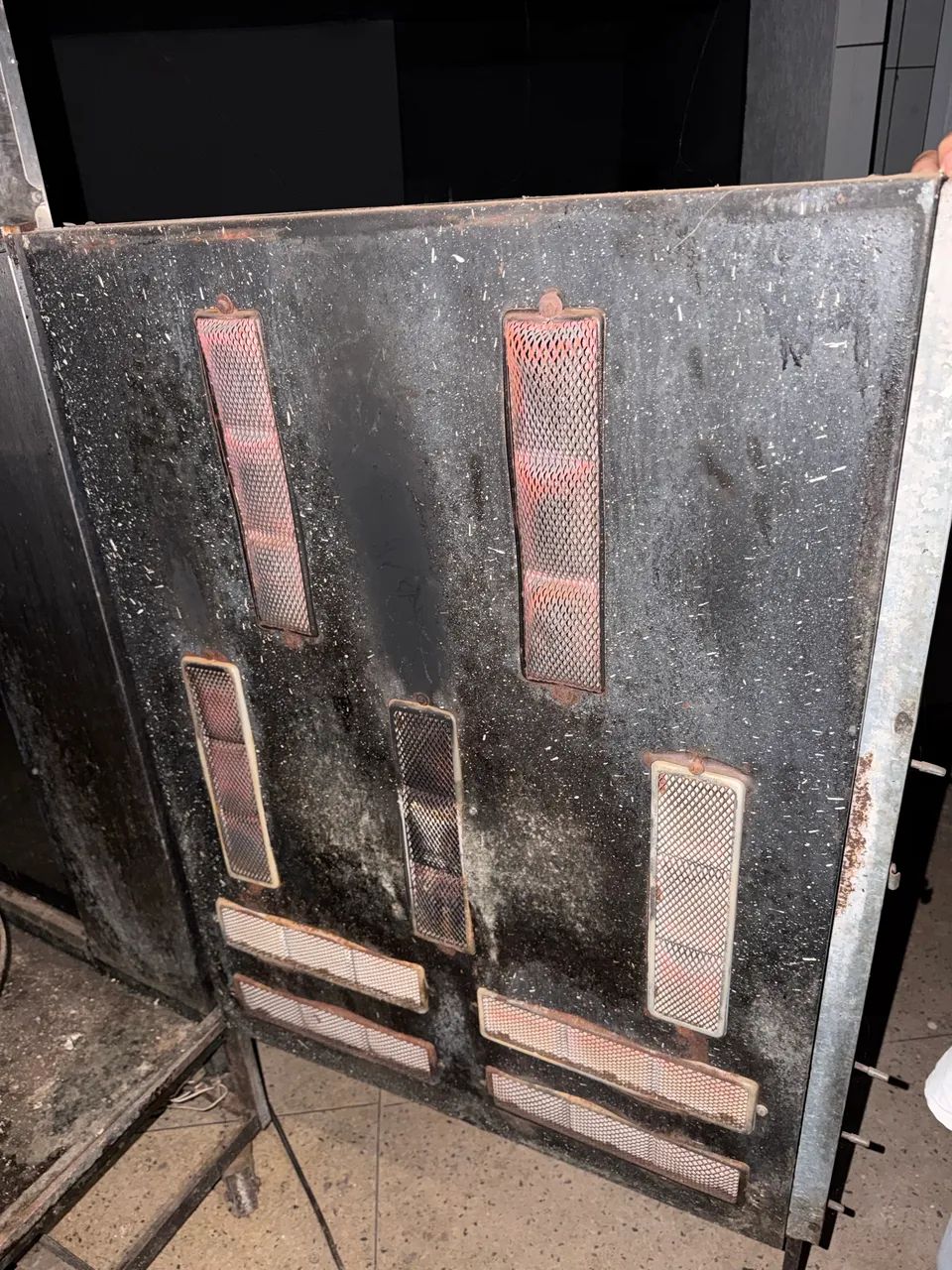 Vende - se máquina de assar frango giratória  - Foto 4