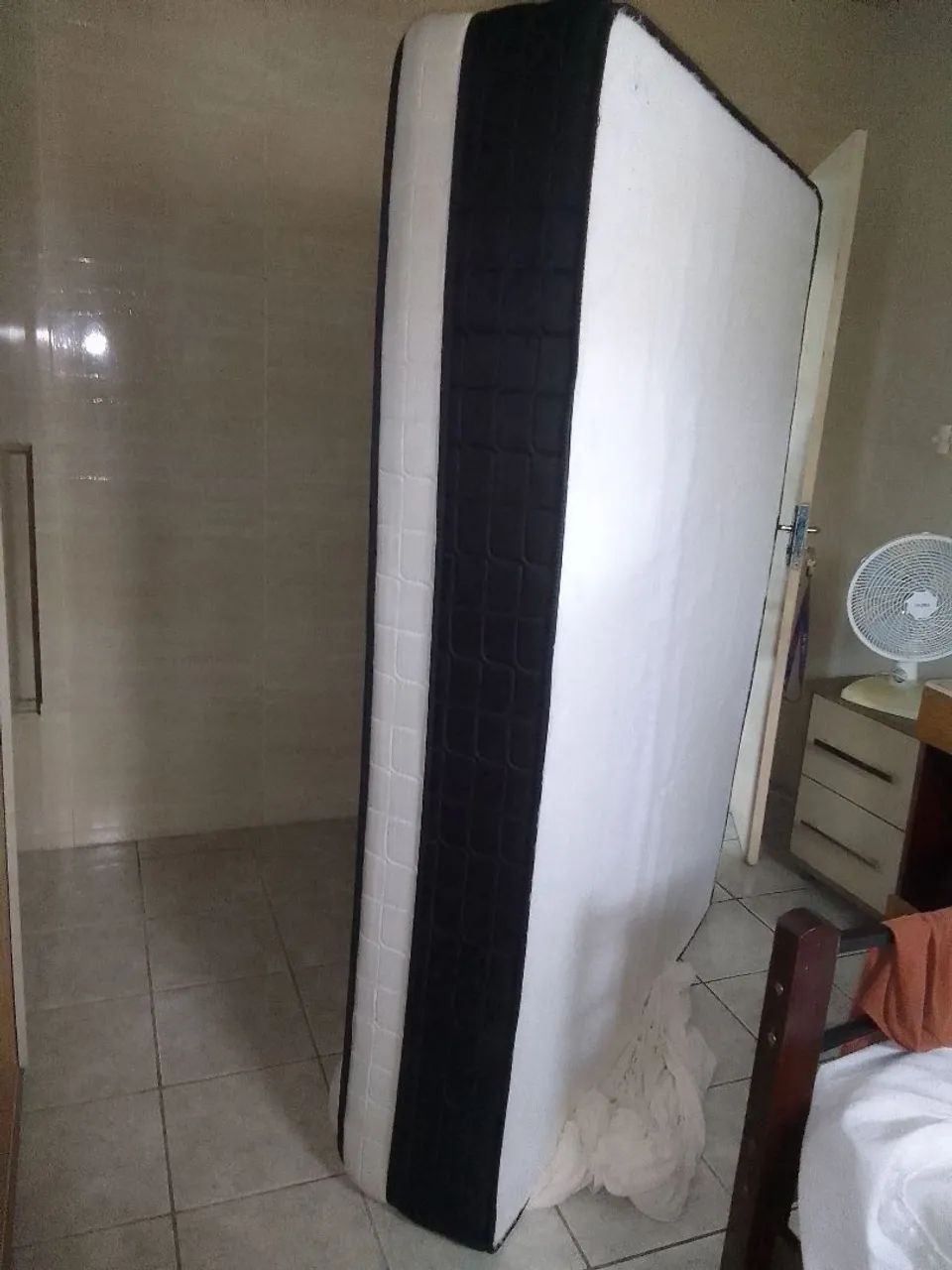 Colchão seminovo - Foto 2