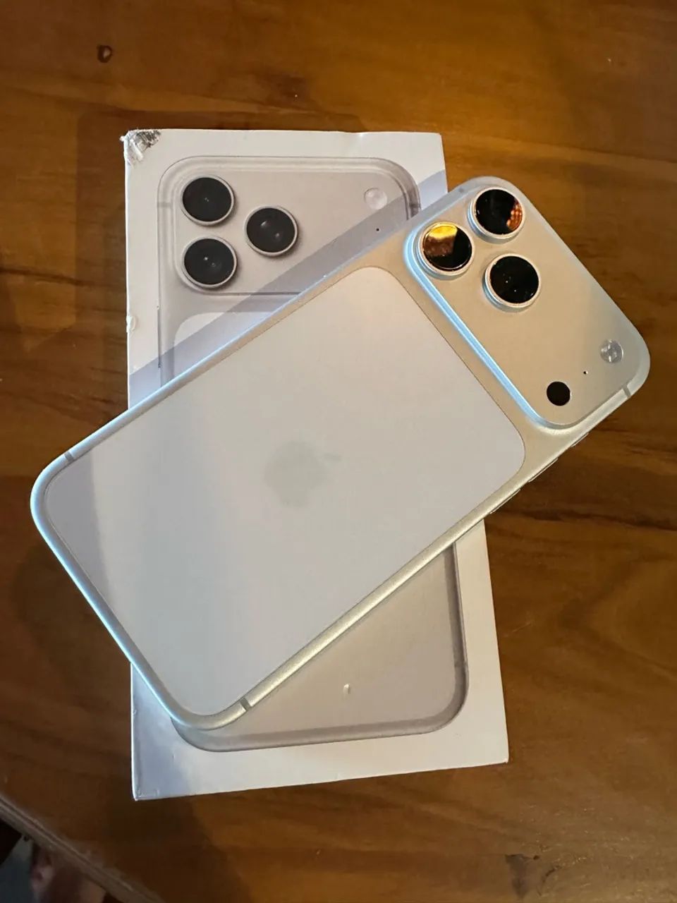 iPhone 17 pro max 256 2 meses - Foto 2
